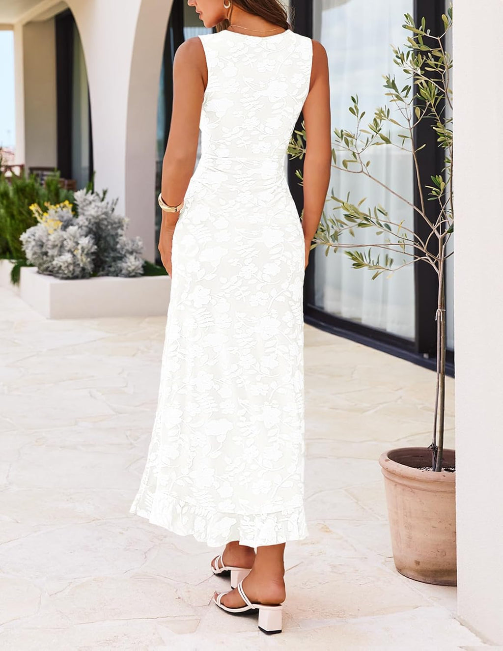 Sleeveless Ruffle Hem Bodycon Floral Maxi Dress - White Detail