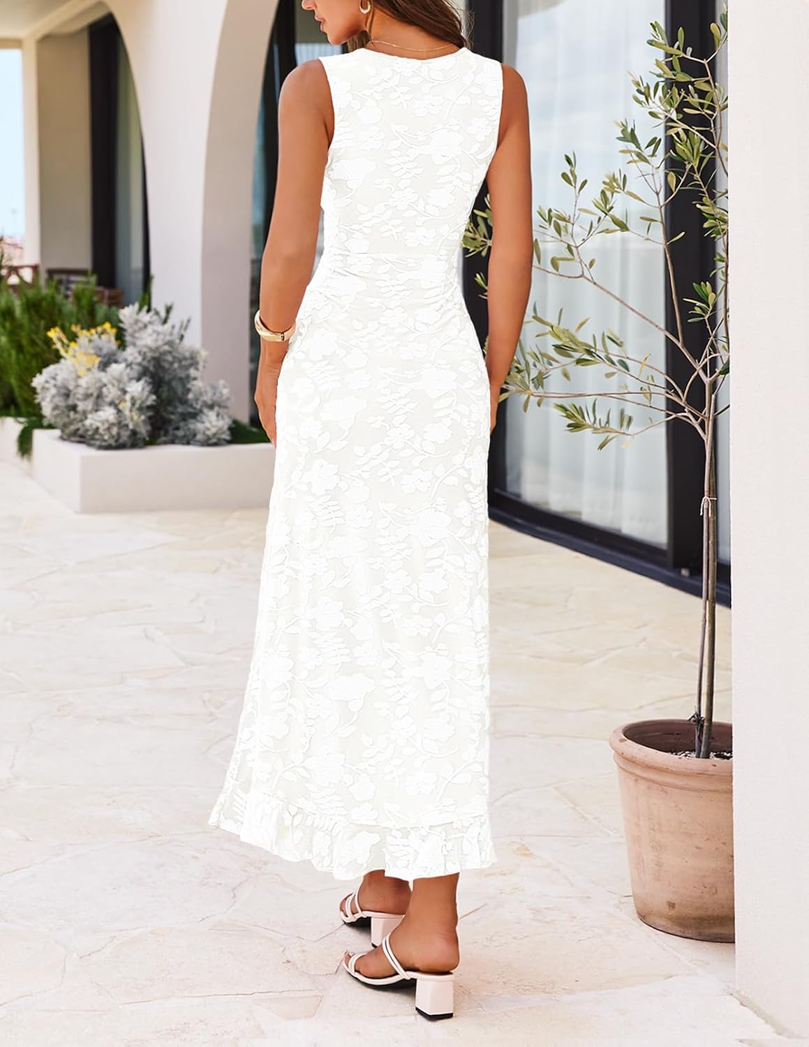 Sleeveless Ruffle Hem Bodycon Floral Maxi Dress - White Detail