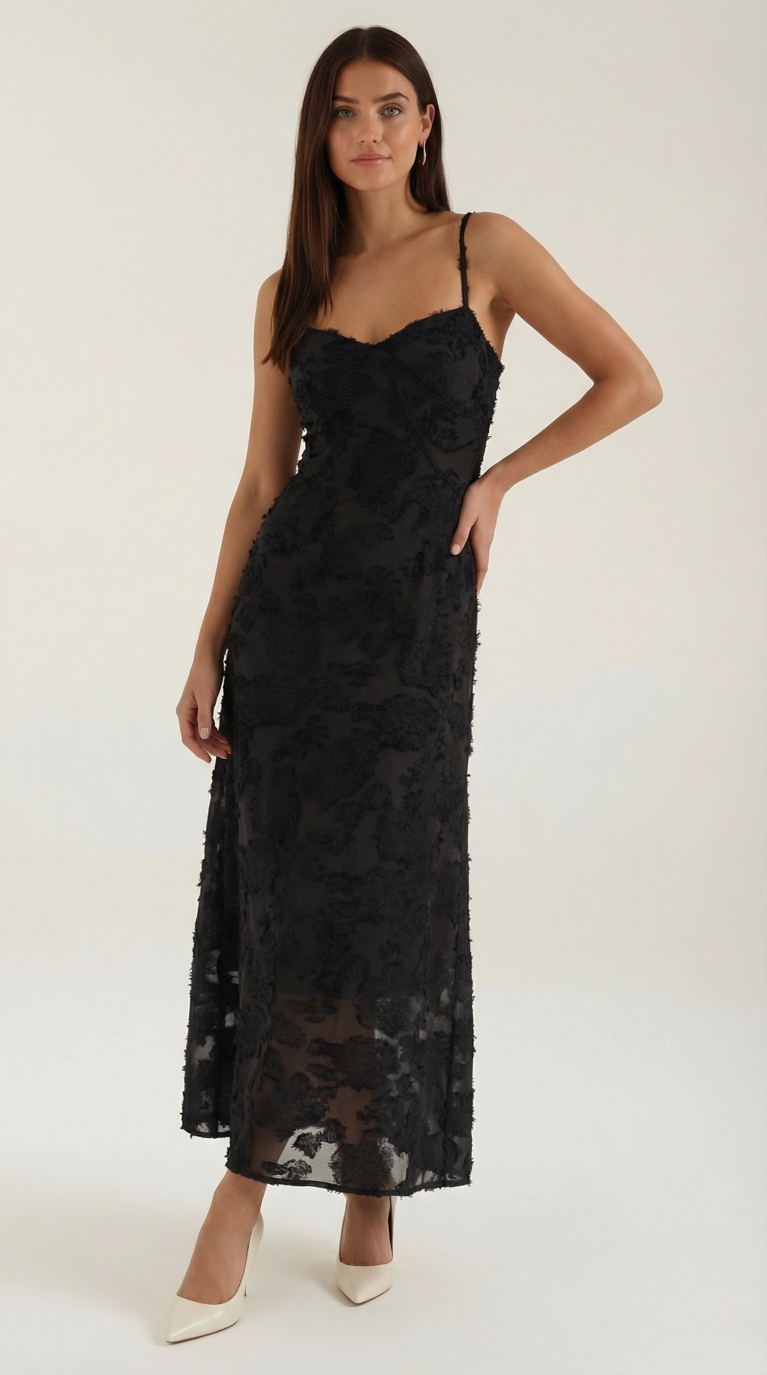 Nathalia Lace Maxi Dress — Women’s Sweetheart Floral Jacquard Strappy Bridal Wedding Gown Elegant Formal Dress