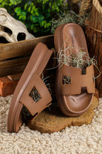 Chic Orthopedic Women's Slippers with Trendy Cut-Out Design | Stylish Comfort for Everyday Wear