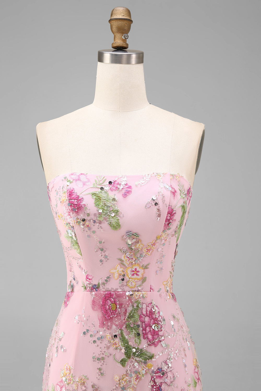 Elegant Floral Bodycon Midi Dress with Strapless Design for Wedding Guests