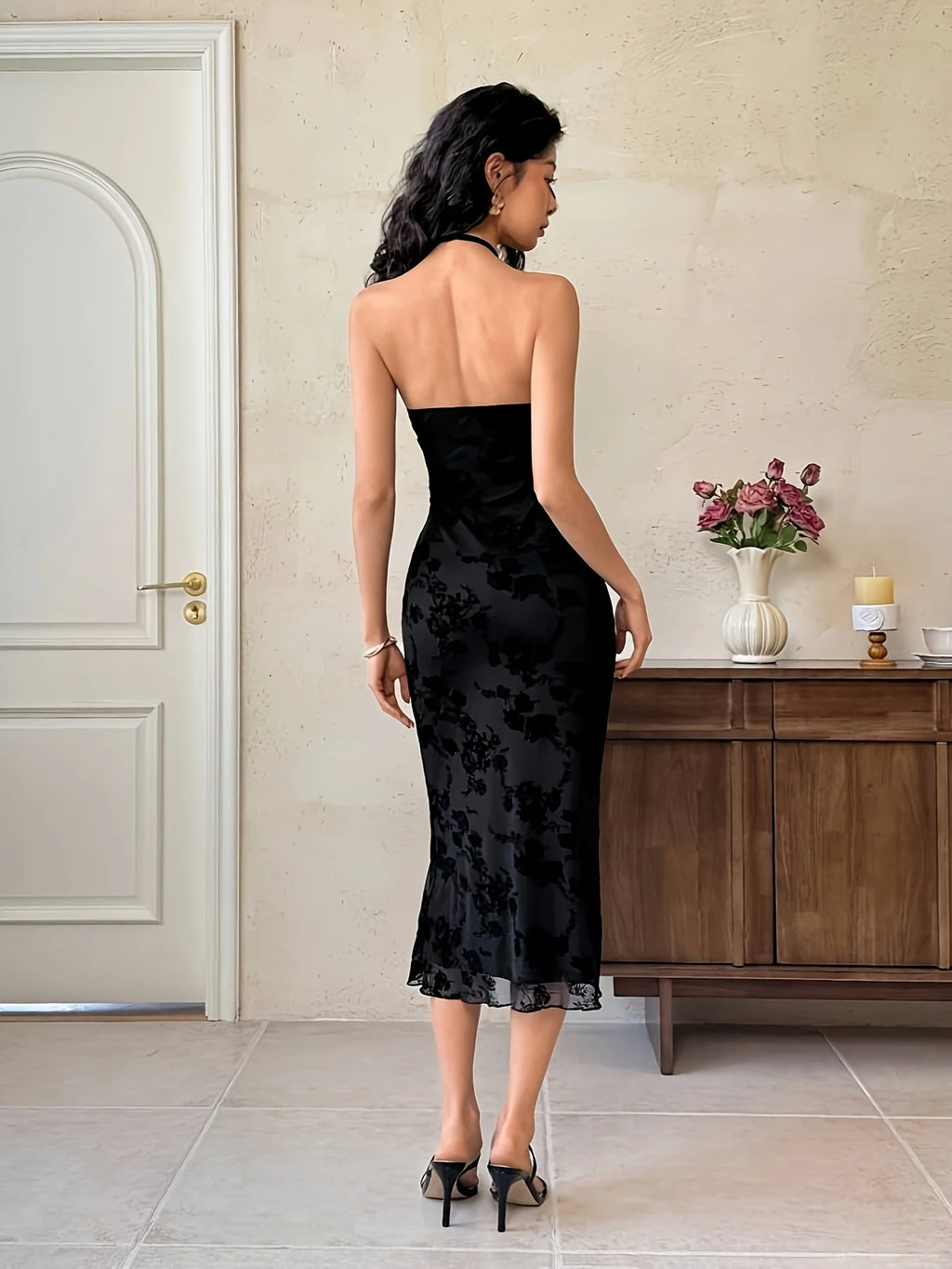 Floral Embellished Strapless Backless Evening Dress