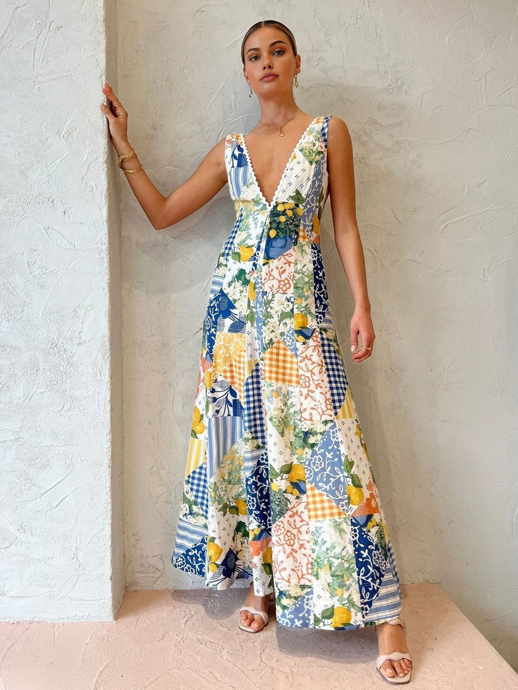 Women’s Patchwork V-Neck Maxi Dress – Boho Flowy Long Dress with Vibrant Print