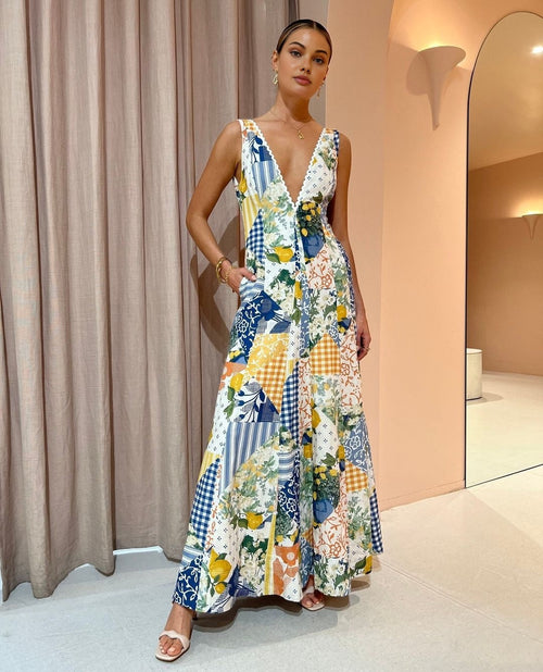 Elegant Women’s Patchwork V-Neck Maxi Dress – Boho Flowy Long Dress with Vibrant Print for Beach, Vacation & Summer Chic Style