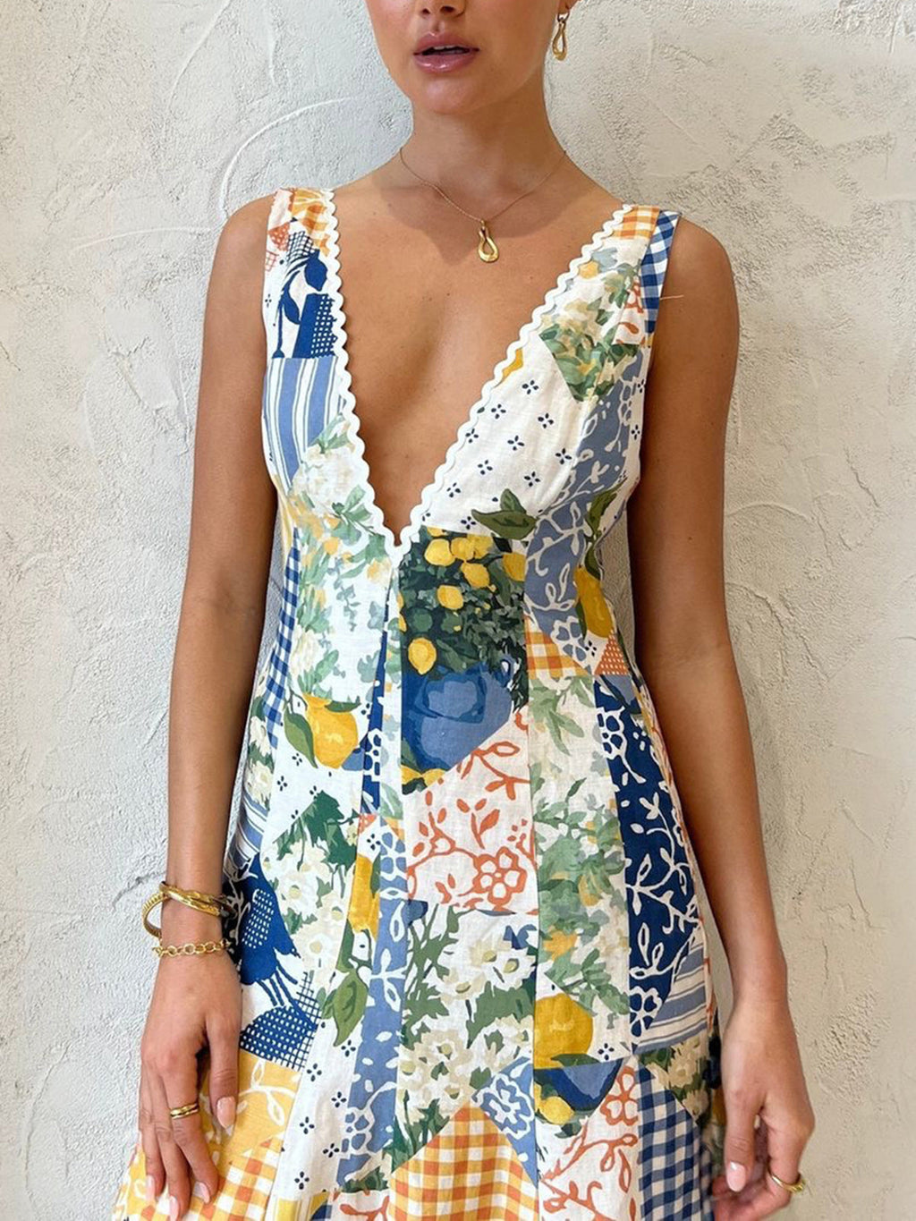 Women’s Patchwork V-Neck Maxi Dress – Boho Flowy Long Dress with Vibrant Print