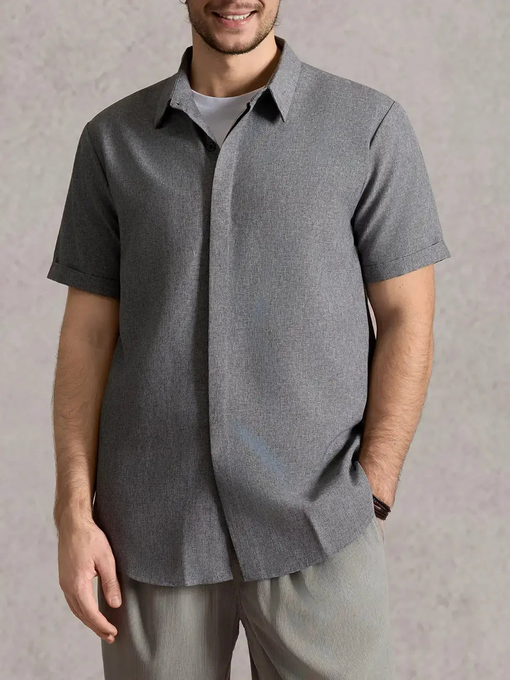 Men’s Casual Short Sleeve Shirt – Lightweight Everyday Button-Up Top
