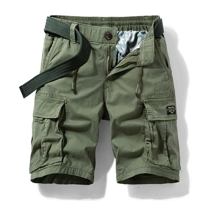 Elastic waistband and drawstring on men's summer cargo shorts