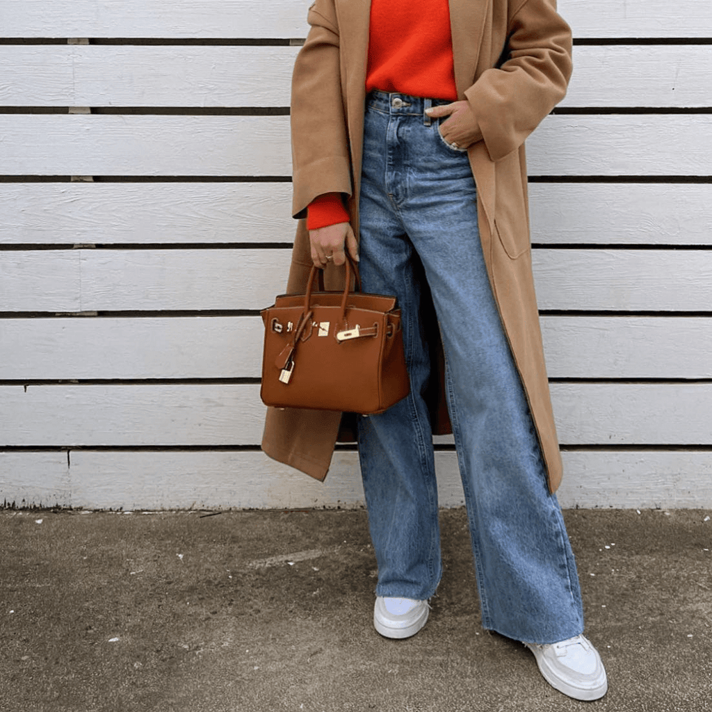 Chic Spacious Leather Handbag perfect for summer