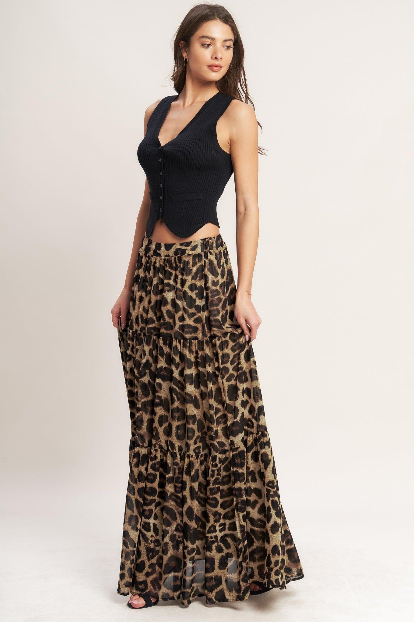 Women’s Printed Tiered Maxi Skirt — High Waist Flowing Woven Skirt with Elastic Back Waistband