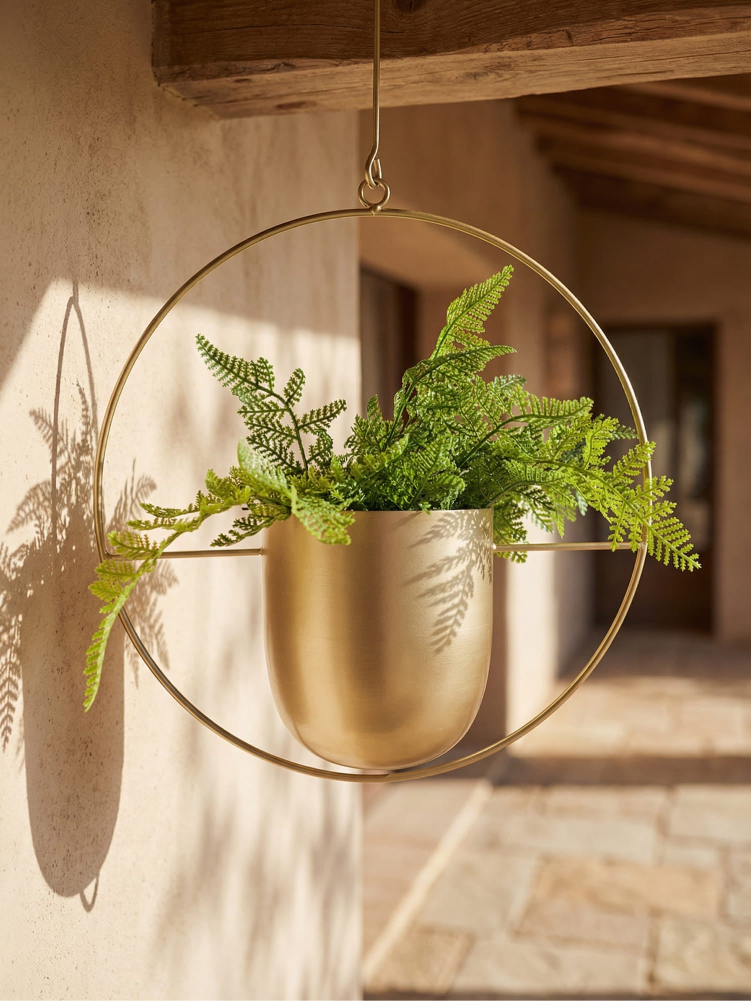 Stylish Plant Hanger | Durable Metal Hanging Baskets for Indoor & Outdoor Decor