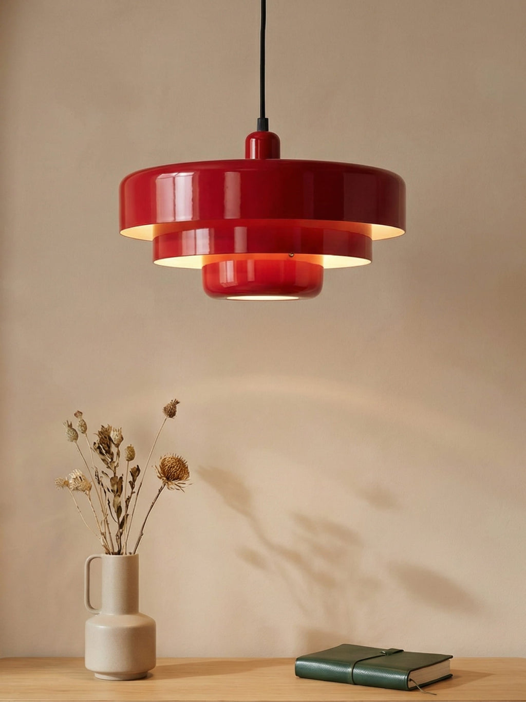 TimelessGlow | Vintage Pendant Light with Retro Design | Elegant Illumination for Cozy Spaces