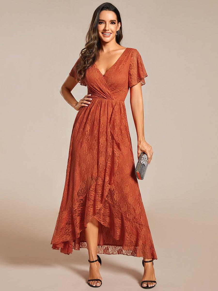 Flowing pleated skirt of lace formal maxi gown