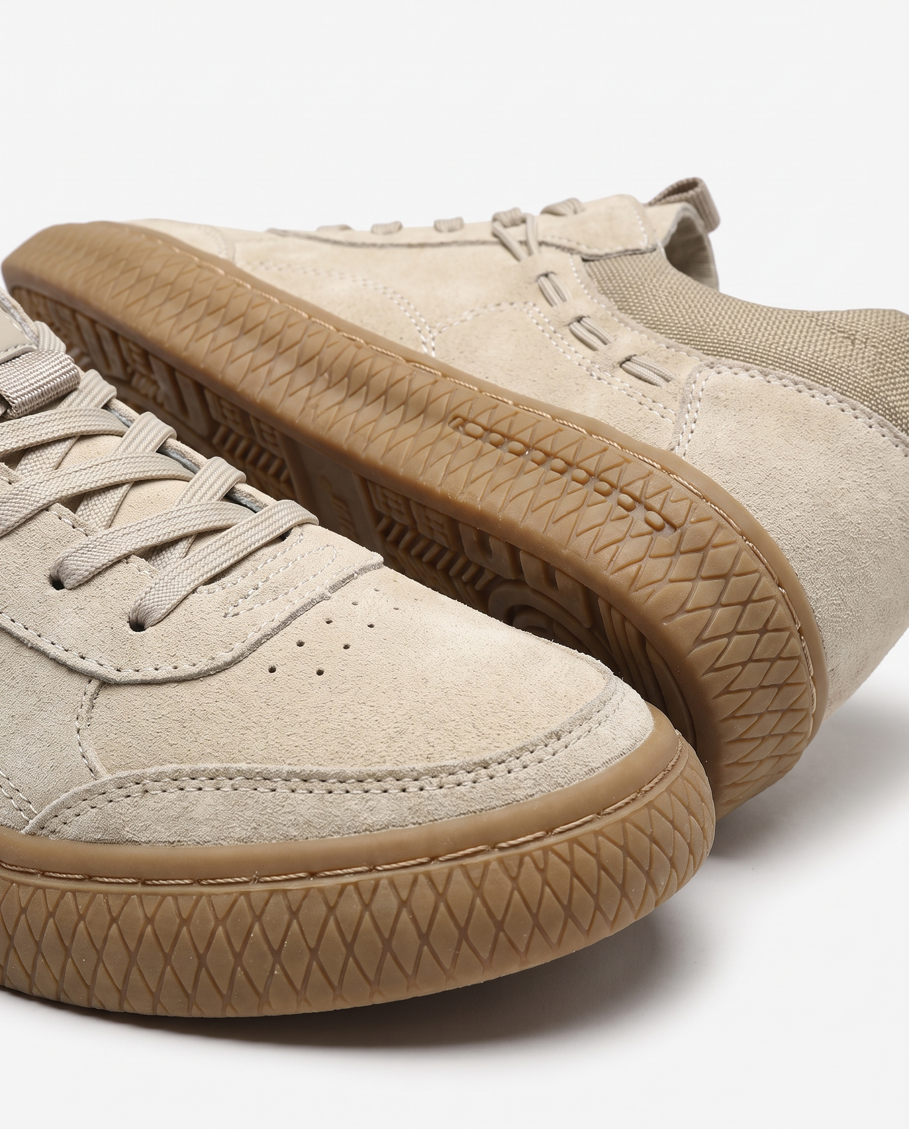 Maxon | Casual Sneakers with Non-Slip Sole | Comfortable Everyday Footwear